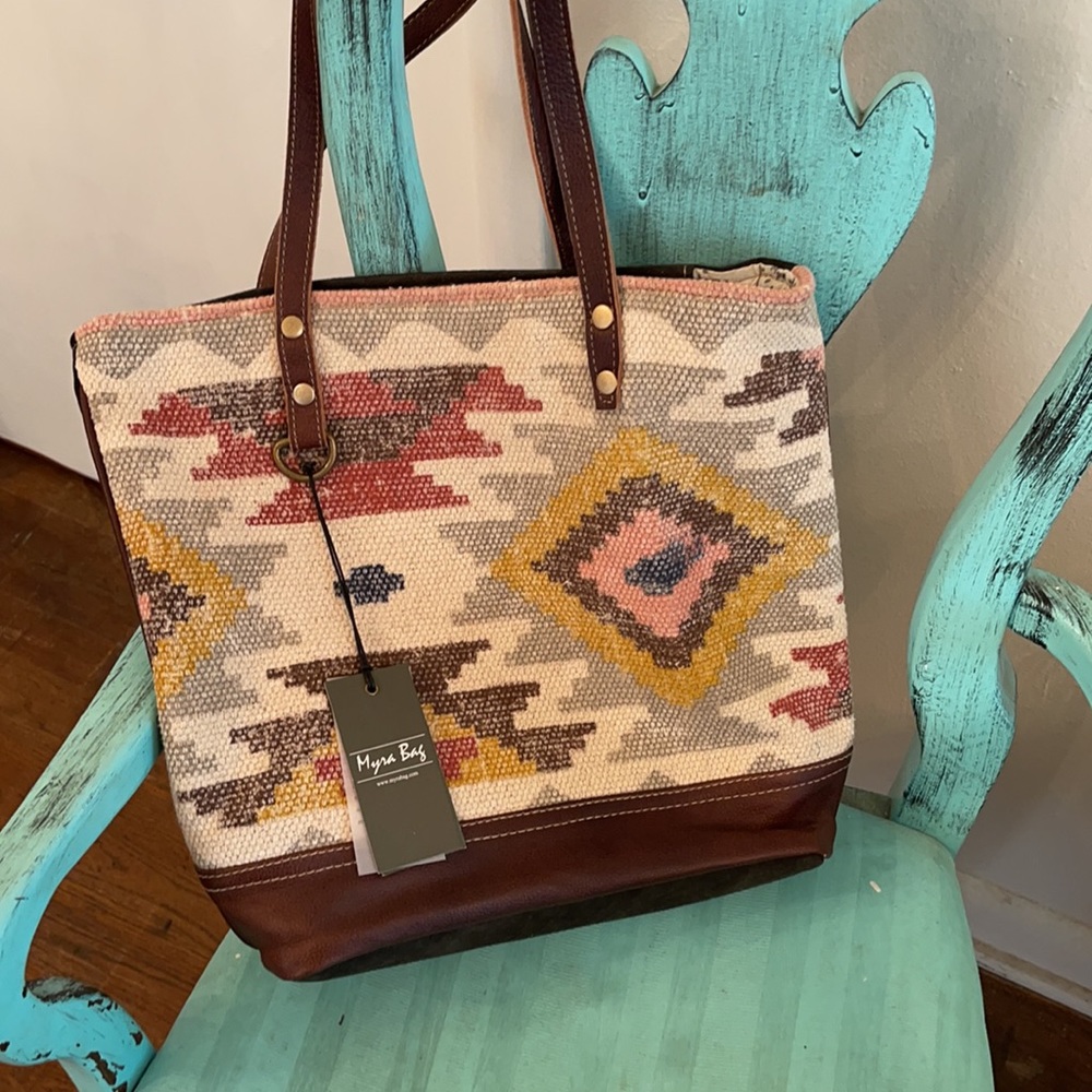 Myra tote bag NWT